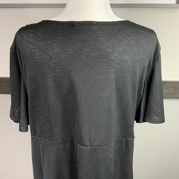 LOANNA woman’s blouse black short circular cap sleeve surplice neck plus size 2X - Picture 8 of 13